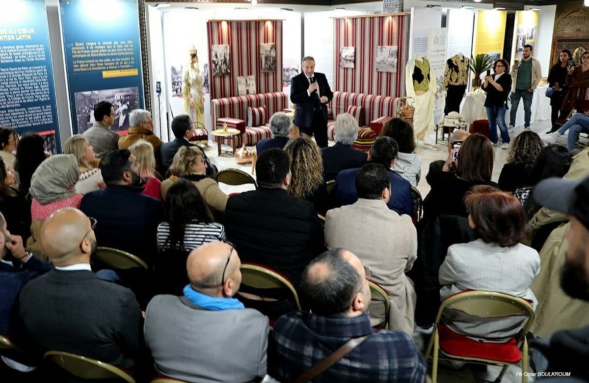 's tweet image. Belle communion autour du #PatrimoineDz à l'évènement #Casbah &amp;amp; Splendeurs d'#Algérie, organisé par les associations @Awassir_dz &amp;amp; Au fil des Cultures à @mosqueedeparis, en présence de l’Ambassadeur Saïd Moussi, du Recteur @chemshafiz &amp;amp; de nombreux participants de la #DiasporaDz.