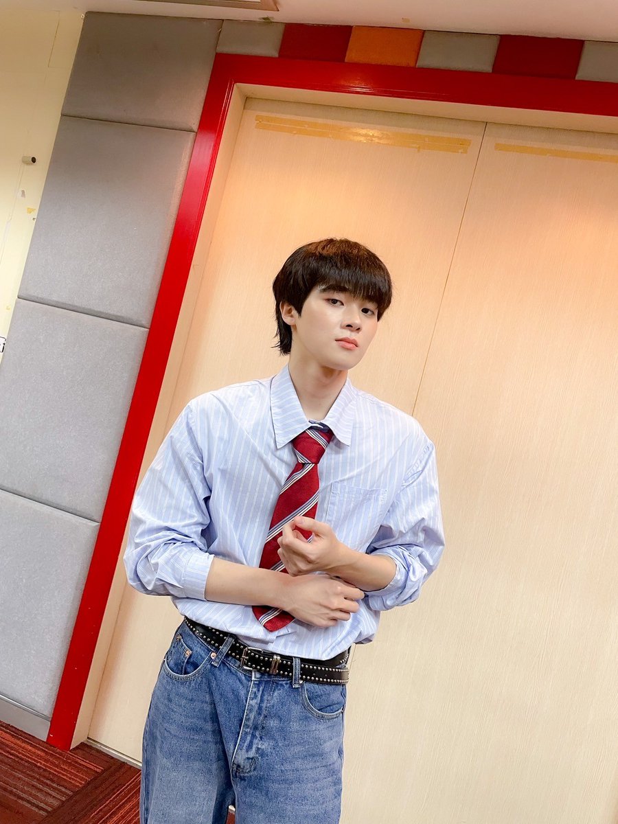 bomm_u's tweet photo. อ้ายบอมขอให้วันนี้เป็นวันที่ดีของทุกคนเด้อค้าบบบบ ❤️🙊 #TARBOMColorfulMoment https://t.co/dKzaHxqNpN