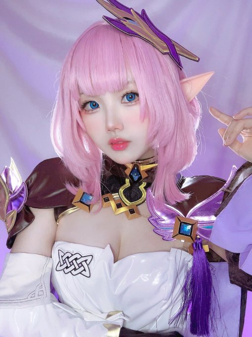 Twitterのコスプレ画像7