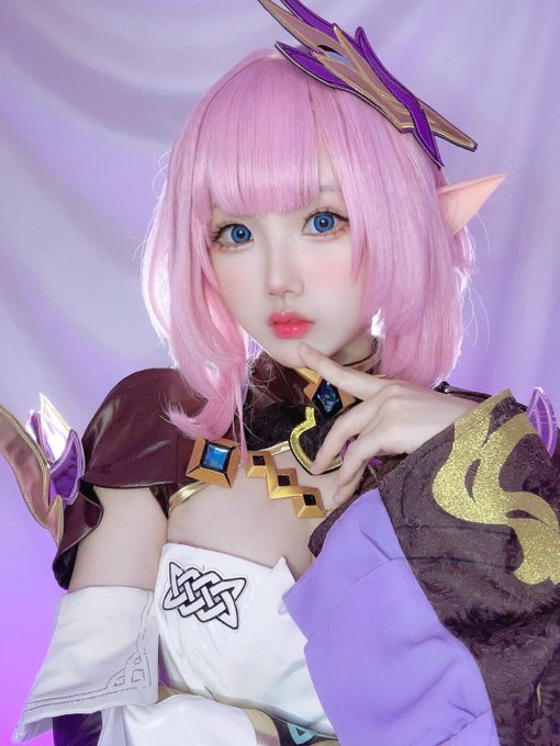 Twitterのコスプレ画像8