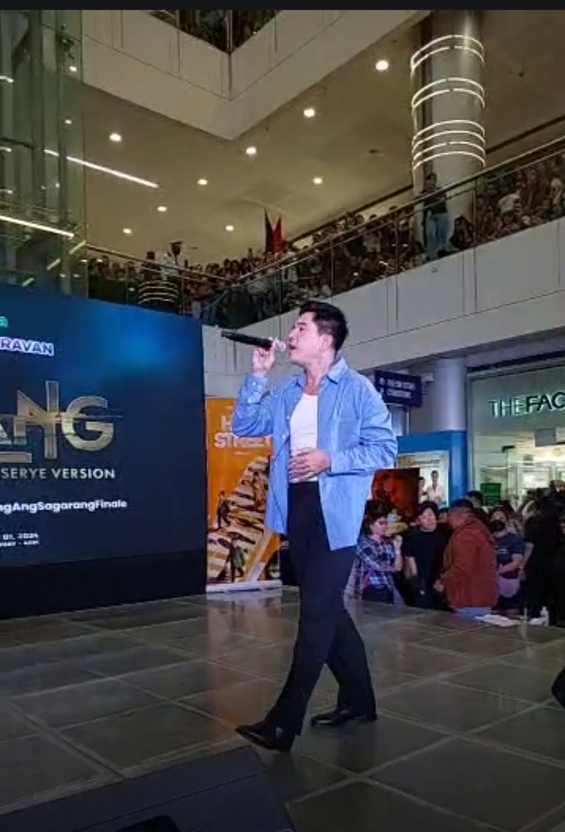 Eto lng ang naSS q khpon sa live bago nawala ang live sa mall
Gwapoo mo paps  @mepauloavelino

KIMCHIU forHELLOMELO

KIMPAU forBRILLIANTSKIN

#BrilliantHelloMeloKIM
#KimPauIsBrilliant
#BrilliantSkinEssentials
#Pinakamakinang
#KimPau  l #PauloAvelino l #KimChiu