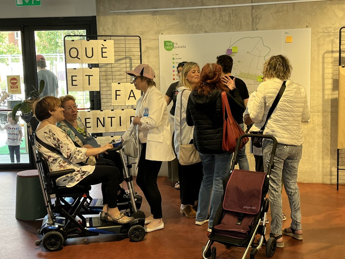 ajigualada's tweet photo. La primera Fira Salut d’#Igualada ha permès exposar, debatre i conèixer diversos aspectes relacionats amb la salut i que van més enllà del sistema sanitari. I coneixer aquelles entitats que ja sigui des del benestar físic com emocional, també vetllen per la nostra salut
#CSA #ICS https://t.co/QhqCcbhTKt