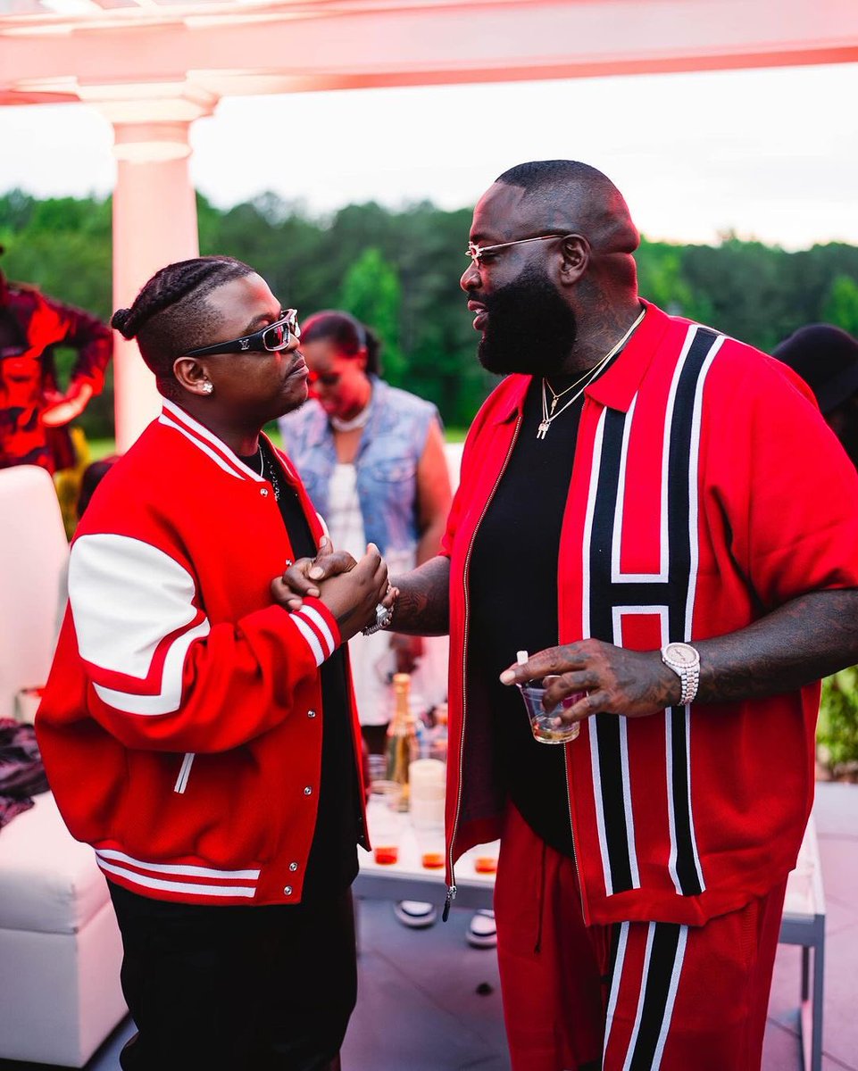 kreativeKornerr's tweet photo. Foca links with Rick Ross and they work on new music 🔥🔥🔥

KK FAM YALL NEED THIS COLLAB? https://t.co/8UeaRgP5d3