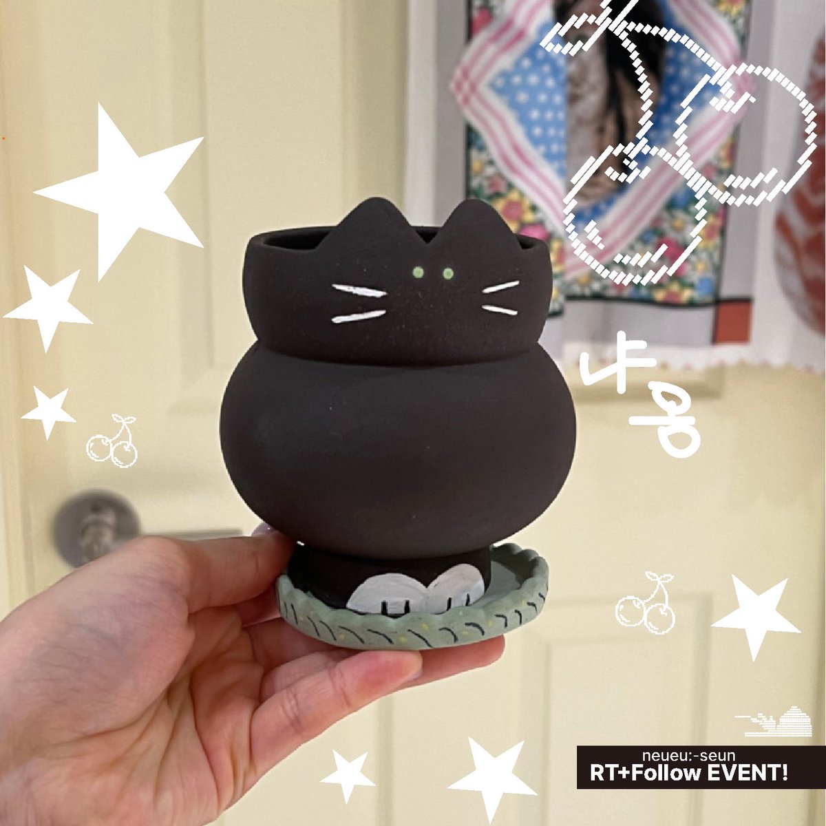 느으슨 소문내기🐱<냐옹!🌀
#RT+Follow EVENT!

X에서만 진행하는 2번째 이벤트!🎸
이 트윗을 알티 + 팔로우 해주시는 분 중
1분께 느으슨 미니 팝업에서 판매를 진행했던 네로팟 S를 드립니다.
기존에 팔로우 해주셨던 분은 알티만 해주시면 됩니다 : )🤍