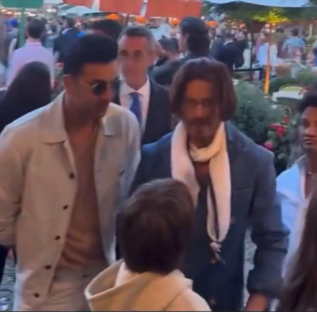 Shah Rukh Khan Universe Fan Club (@srkuniverse) on Twitter photo Shah Rukh Khan, Abram, and Ranbir Kapoor in Portofino, Italy, to celebrate the pre-wedding of Anant & Radhika ❤️🔥
<a href="/iamsrk/">Shah Rukh Khan</a> <a href="/gaurikhan/">Gauri Khan</a> #ShahRukhKhan #AnantAmbani #RadhikaMerchant #AmbaniPreWedding #Ambani Shah Rukh Khan, Abram, and Ranbir Kapoor in Portofino, Italy, to celebrate the pre-wedding of Anant & Radhika ❤️🔥
<a href="/iamsrk/">Shah Rukh Khan</a> <a href="/gaurikhan/">Gauri Khan</a> #ShahRukhKhan #AnantAmbani #RadhikaMerchant #AmbaniPreWedding #Ambani