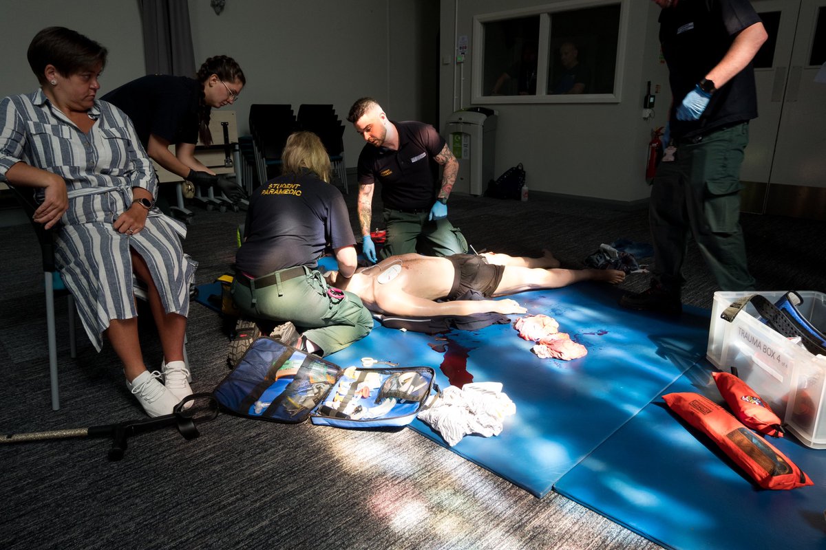 Scenario recap: Fall from height (traumatic cardiac arrest)

A vicar has slipped whilst changing a lightbulb and ended and sustained a plethora of traumatic injuries. To throw a spanner in the works, you have to deal with a fainting bystander as well!