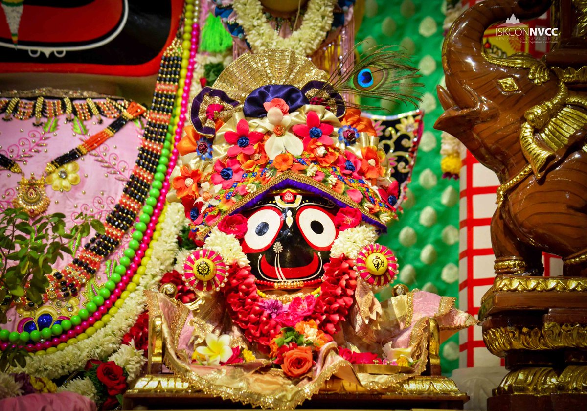 ISKCONPune's tweet photo. 🙏🏽Today's Darshan 📿 🗓02-06-2024🙏
🌷Sri Sri Jagannath Baldev Subhadra🌷
🚩@ISKCONNVCCPune🚩
.
.
#ISKCONNVCCPune #ISKCONNVCC #ISKCONPune
#ISKCON #ISKCON #2ndjune #2ndjune2024 #Sunday
#kirtan #Harekrishna #Krishna #Kirtan #Krishna
#Harinaamsankirtan #Radheshyamdas
#Radhe #Radha https://t.co/L65g0TNVgG