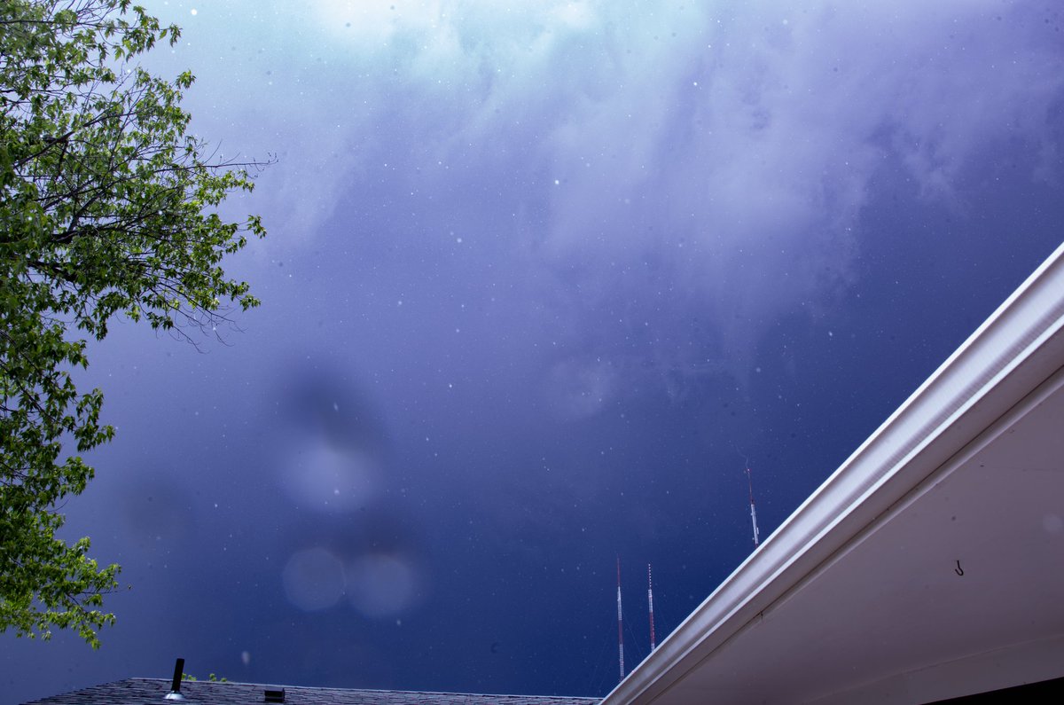 Evan Ludes tweet media