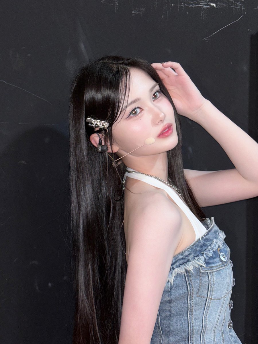 triplescosmos's tweet photo. 🎀💎✨🤍

#tripleS #트리플에스
#Mayu #마유 https://t.co/QZntSVuyra