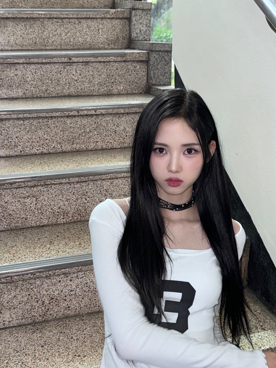 triplescosmos's tweet photo. 🎶🏦🤍

#tripleS #트리플에스
#JiWoo #지우 https://t.co/bQwrx2hvA9