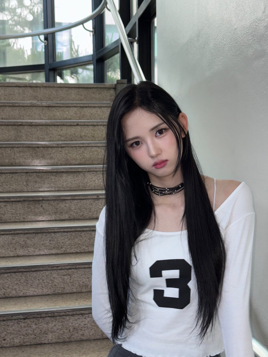 triplescosmos's tweet photo. 🎶🏦🤍

#tripleS #트리플에스
#JiWoo #지우 https://t.co/bQwrx2hvA9