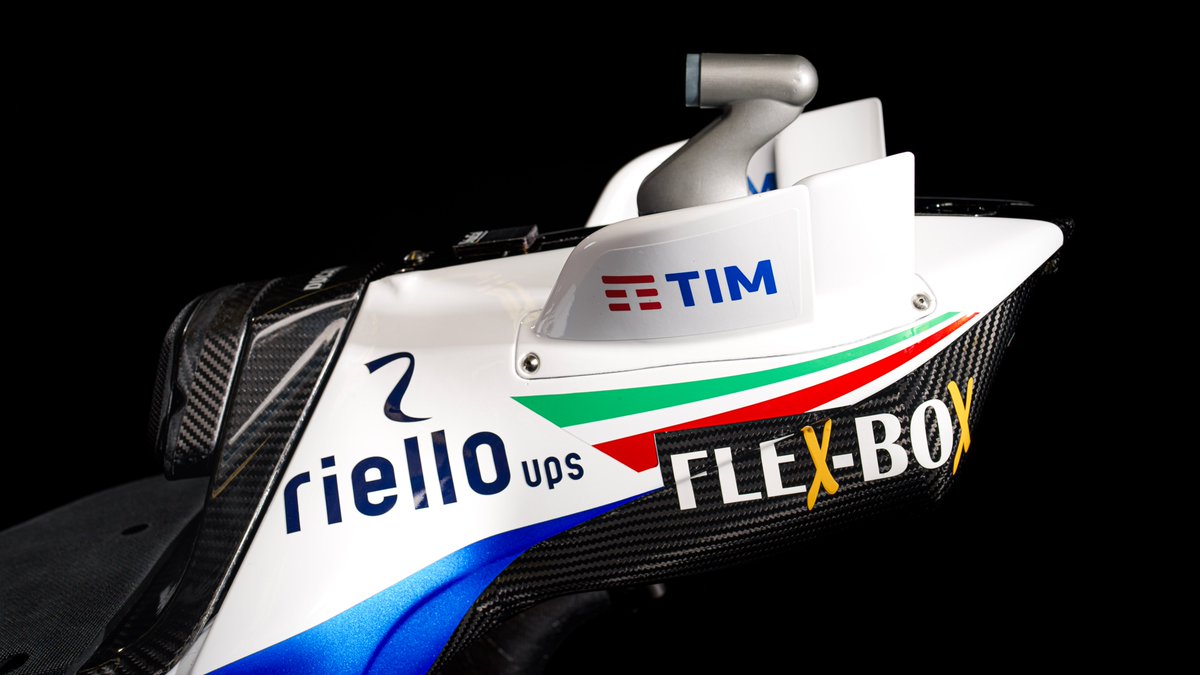 Passione Rossa, Cuore Azzurro! 💙 Introducing our #DesmosediciGP "Azzurri" Edition for our home GP in Italy! And what better occasion to wear such a special livery for us Italians than on the day of Festa della Repubblica!

​#ForzaDucati #DucatiCorreInAzzurro #ItalianGP