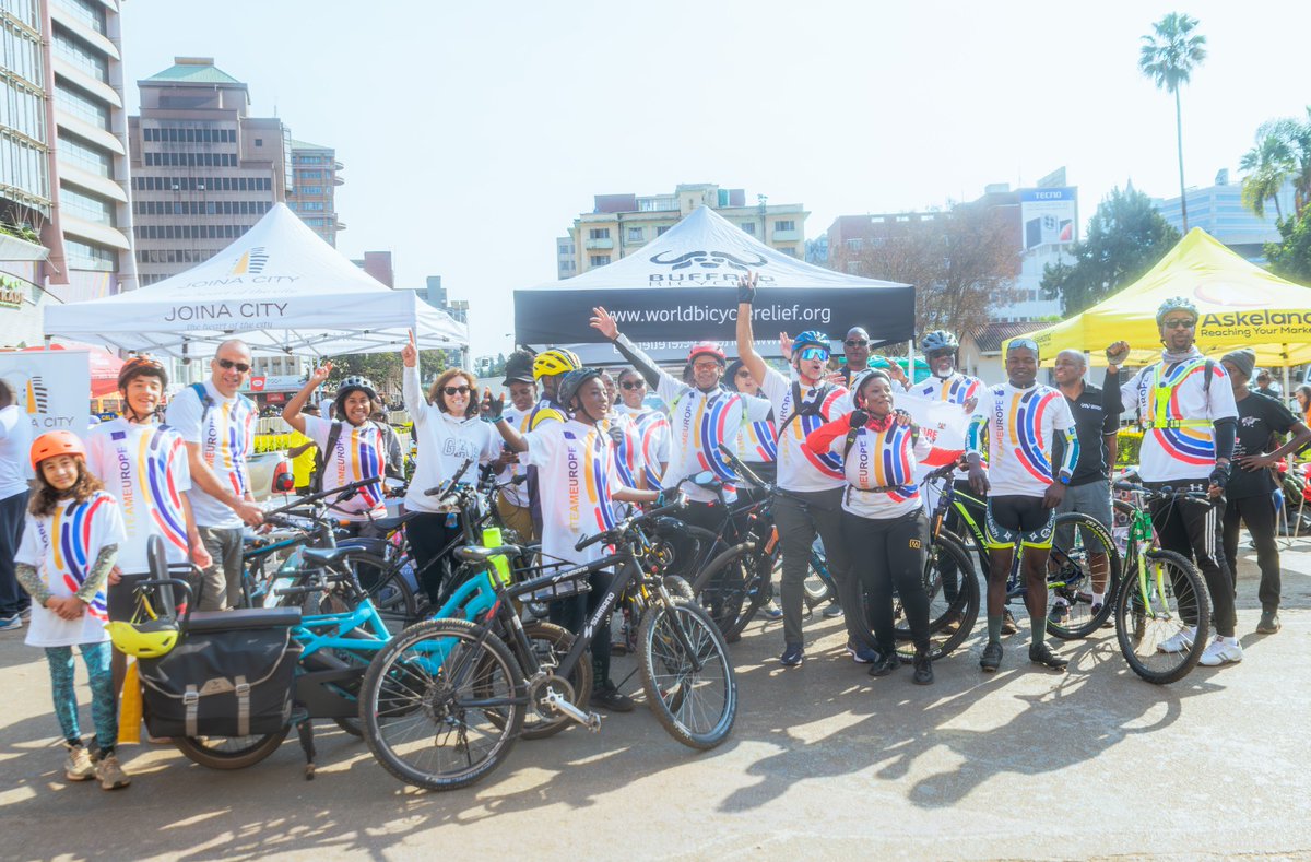 euinzim's tweet photo. #TeamEurope joined 🇿🇼Zimbabweans in Harare yesterday morning to commemorate #WorldBicycleDay. 🚴‍♀️Cycling is an affordable, environmentally friendly mode of transport &amp; it is good for health &amp; well-being!
#Silani #Tinemi #EUWithYou🇪🇺🇿🇼 https://t.co/Jt2hzMXQDd