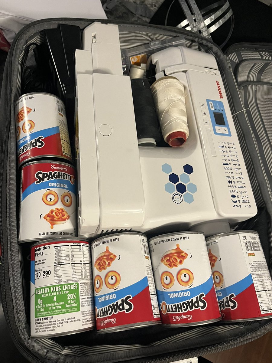 Pack only what you need to survive - con crunch edition