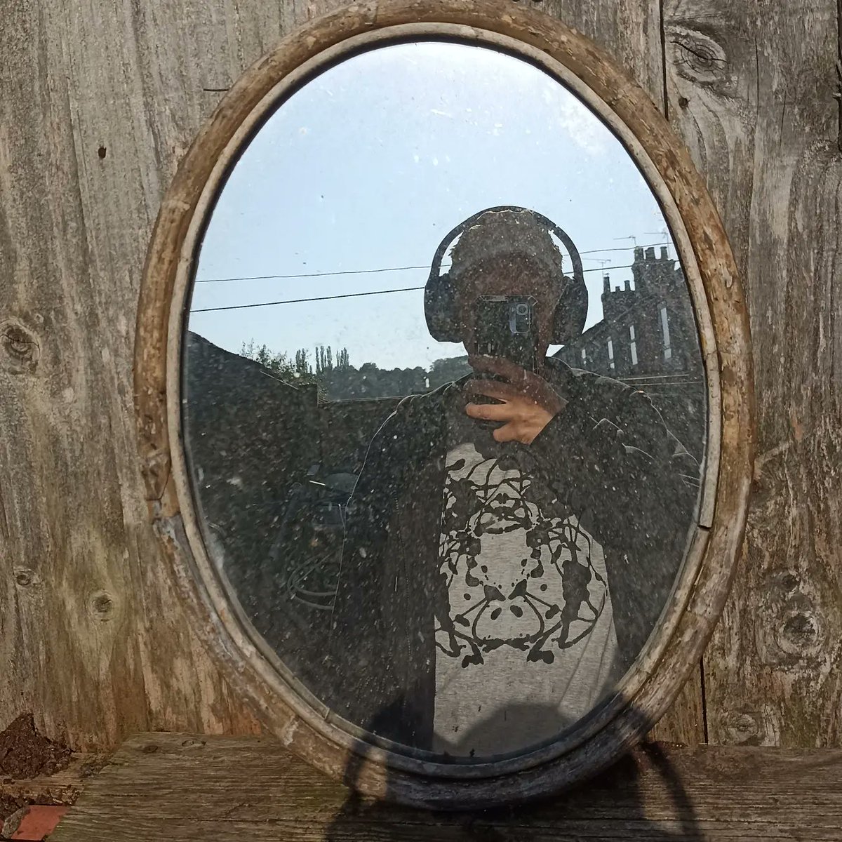 ElRatDesigns's tweet photo. Psychoanalyse your family & friends, with a one of a kind, Rorschach shirt.
Only available from @ElRatDesigns
Be the strange
https://t.co/xoJSqxzbsC
🎶 Kristin Hersh 'Mania' (10-4 version)
#ElRatDesigns #bethestrange #Rorschach #rorschachfromelratdesigns #inkblots https://t.co/TJ4yiNSjcg