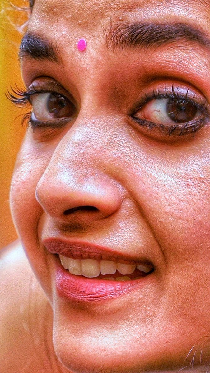 Malavikaa_Stan's tweet photo. Kundiyar thilagam for reason https://t.co/I0E4r3SlLl