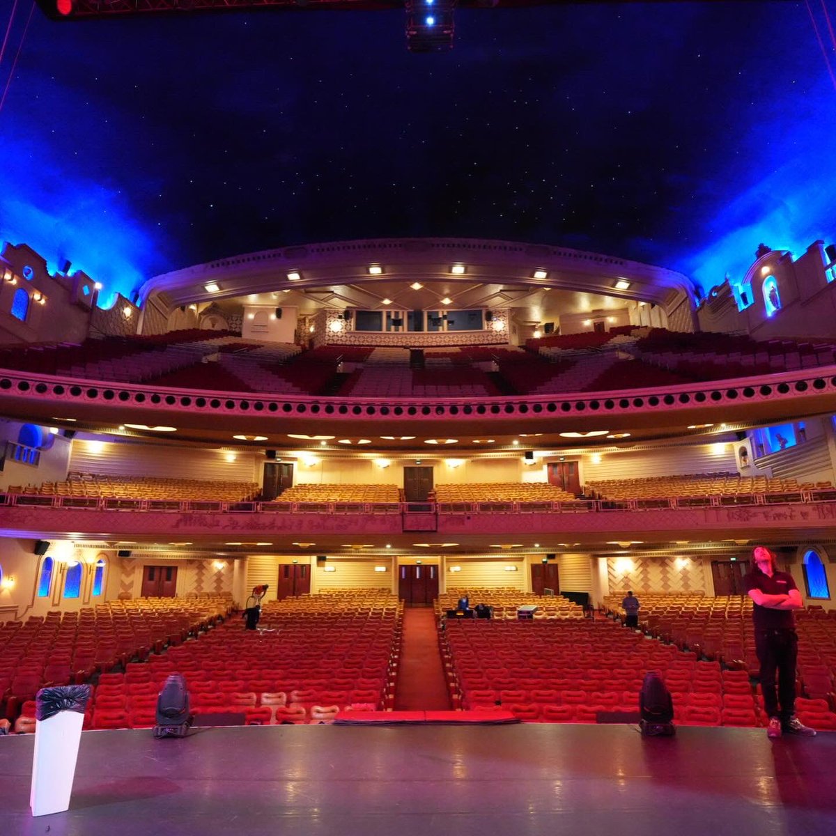 sonicsymphtour's tweet photo. Bonjour Paris! 🇫🇷
#SonicSymphony is at Le Grand Rex! 
Setting up for an epic night, Rendez-vous dans quelques heures! ✨ #Sonic https://t.co/rMdwAjlOsp