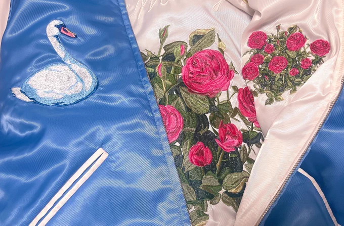 あ〜〜〜〜〜〜〜!!!ルルメリーのスカジャン届いた〜〜〜!!かわい〜〜〜!!!!暑すぎ秋まで封印!!!!! 