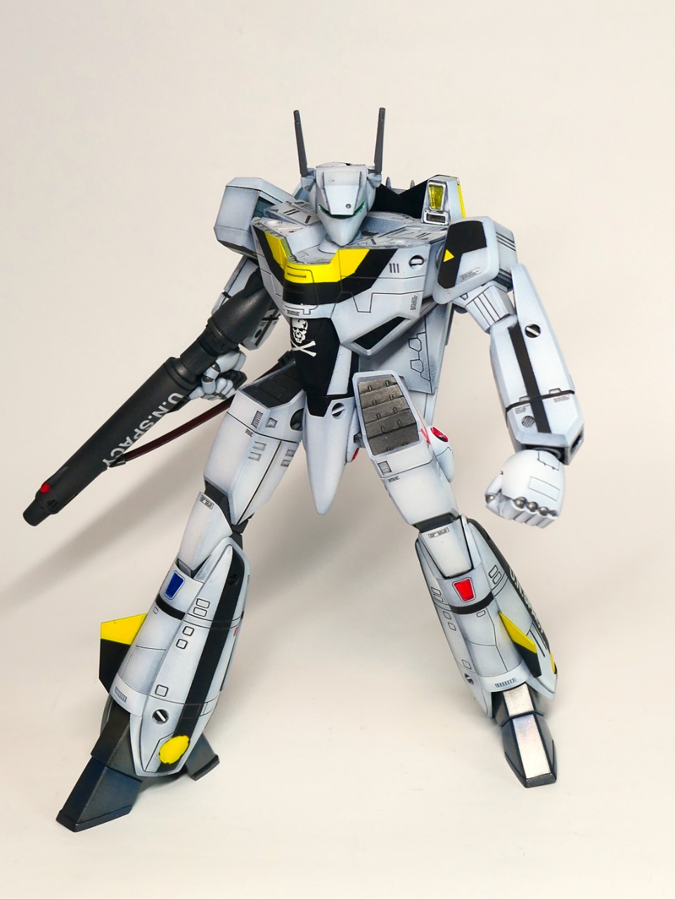 やまとバトロイドバルキリーVF-1S ロイフォッカースペシャル 1/48 