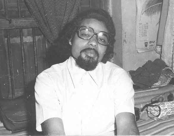indianhistorypics (@indiahistorypic) on Twitter photo 1976 :: Bhartiya Jan Sangh Worker Narendra Modi During Emergency Days 1976 :: Bhartiya Jan Sangh Worker Narendra Modi During Emergency Days