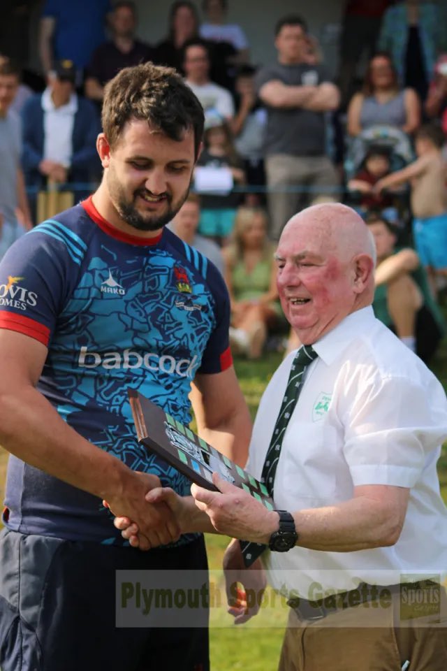 N60BRA's tweet photo. The Fitz in the Community podcast will be up on Monday. This week we feature dementia care, Teignmouth Rugby Club  150 years, otters at Dartmoor zoo and Treve Mitchell on his retirement from Devon RFU. ￼ https://t.co/osOITevyY4
