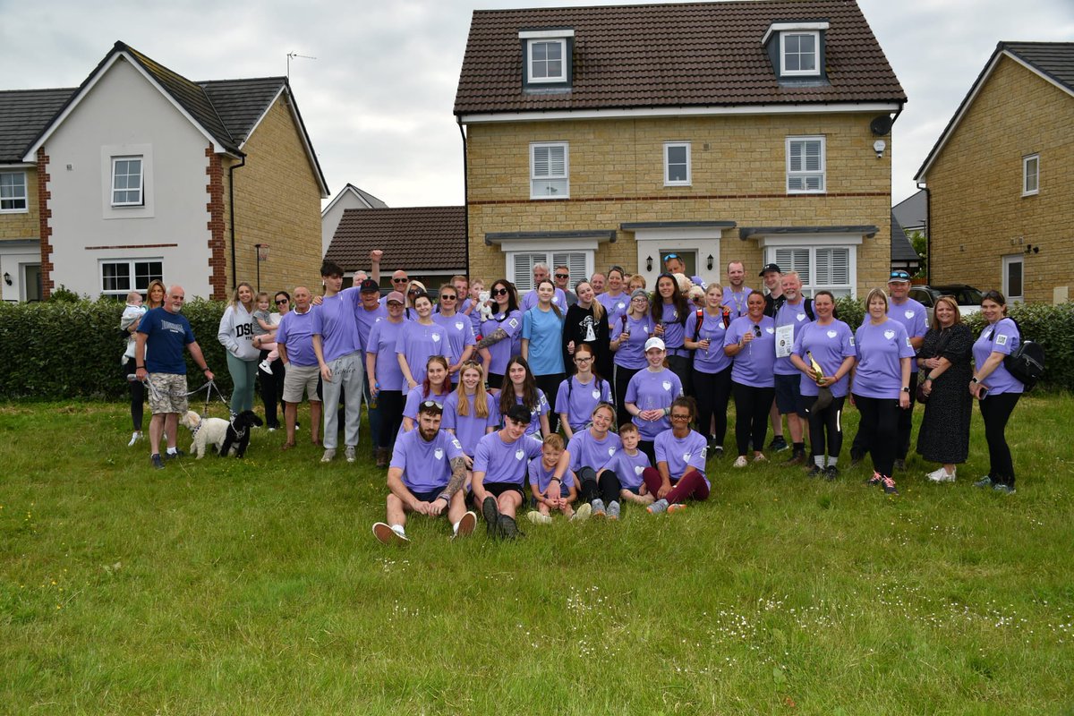 jomariemiles's tweet photo. Well the girls initial target set back in March was £1,000 by the end of the walk yesterday they finished at £12,500! What a set of friends Ruby Cole had! Soo proud of you 👏🏻 #ForRuby @GWAAC @EmmaGWAAC https://t.co/NtWLf8Vgx2