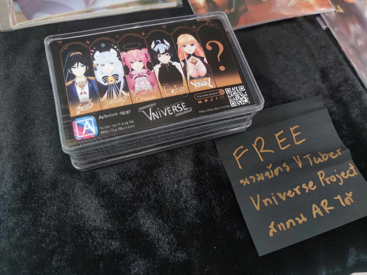 Vniverse_pj's tweet photo. ❗ใครไปงาน #CosNatsu วันนี้ อย่าลืมแวะรับนามบัตรจาก #VniverseProject เพราะมัน..
✅ แจกฟรี!
✅ สแกน ARได้!
📌 บูธ C46-47 เป็ด ในงาน #CosNatsu3
#Vtuber #VtuberTH #วีทูปเบอร์ไทย https://t.co/nKko1CG72C