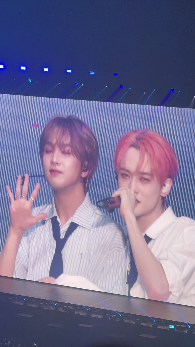 ZCLFEED's tweet photo. our bear bros🧸 https://t.co/P6yTAae3JK