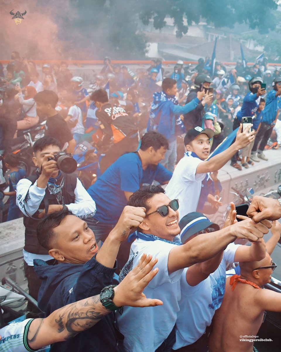 officialvpc's tweet photo. Hatur nuhun! 
We Are @persib, We Are ⭐️⭐️⭐️ https://t.co/XjnAG3nH5h