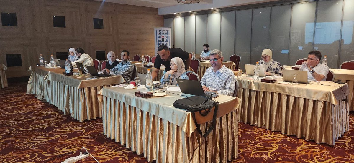 EvalJordan tweet media