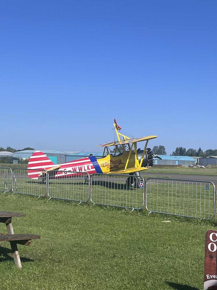 ChelleBradbury's tweet photo. Good Morning from beautiful sunny Henstridge Airfield where I’m about to watch my crazy uncle do a wing walk in aid of the British @LiverTrust #fundraising #BritishLiverTrust #WingWalk #Sunday #RatherYouThanMe https://t.co/K2wJmyLJp3