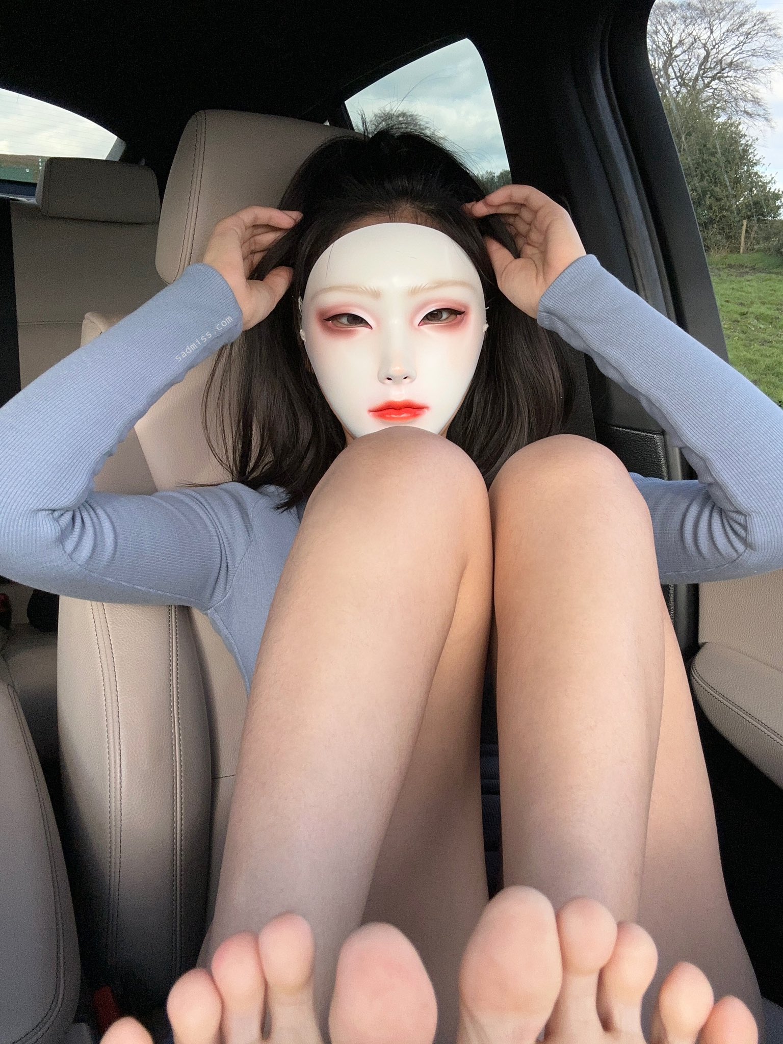 1 pic. 谁说女人不能开车的 🤭 Who said women can’t drive? https://t.co/zpznFiwudb