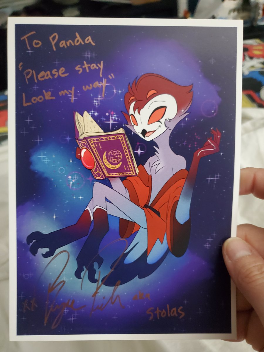 ThePandaWay's tweet photo. When Im feeling lost.... this song seems to help me. https://t.co/svZjXvnx4Q
Im so happy I was able to meet you Byce. You have no idea how much this meant to me. Having you sign on of my pieces. I hope to meet you again.
.
@VivziePop @TheBryceCapades https://t.co/06Vl2D0V5m