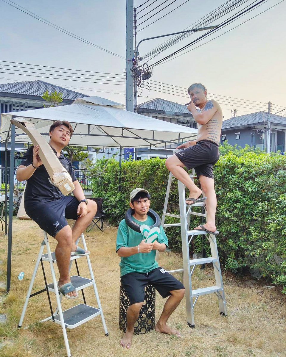 KTPMTC's tweet photo. หลังเสร็จงานเมื่อยๆแบบนี้ ถ้ามีหมอนวดแจ่มๆแถวหมู่บ้านก็จะดีไม่น้อย #บ้านฟ้าปิยรมณ์ #ลำลูกกา #คลอง6 https://t.co/B851ZDpeh4