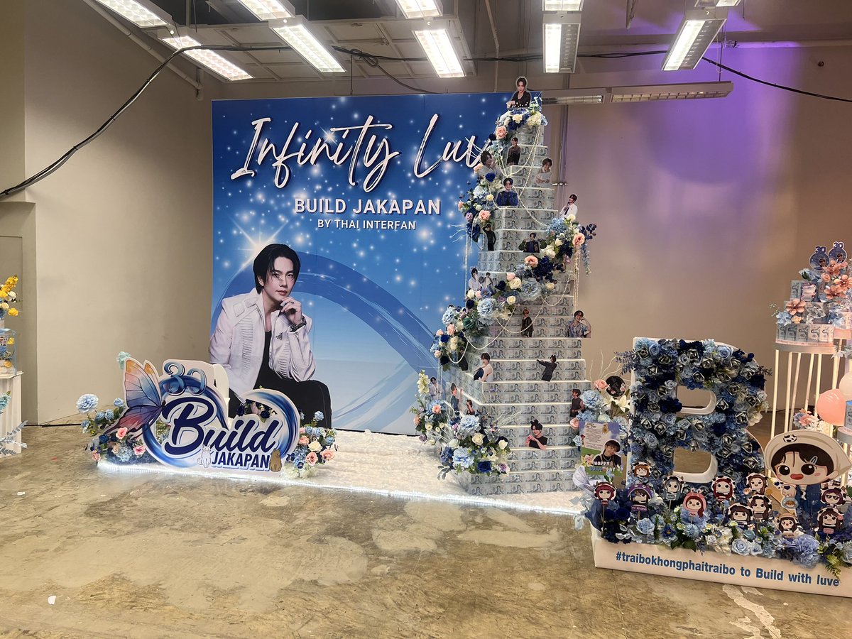 BibleBuildPH's tweet photo. The fan gifts and projects are all so good. Thank you everyone π
#Biu30thBirthdayProjects
#TimeToLuveForBuild
#BUILDLETSGROWTHREEGETHER
#BuildJakapan @JakeB4rever https://t.co/y7Lhbzs3gU