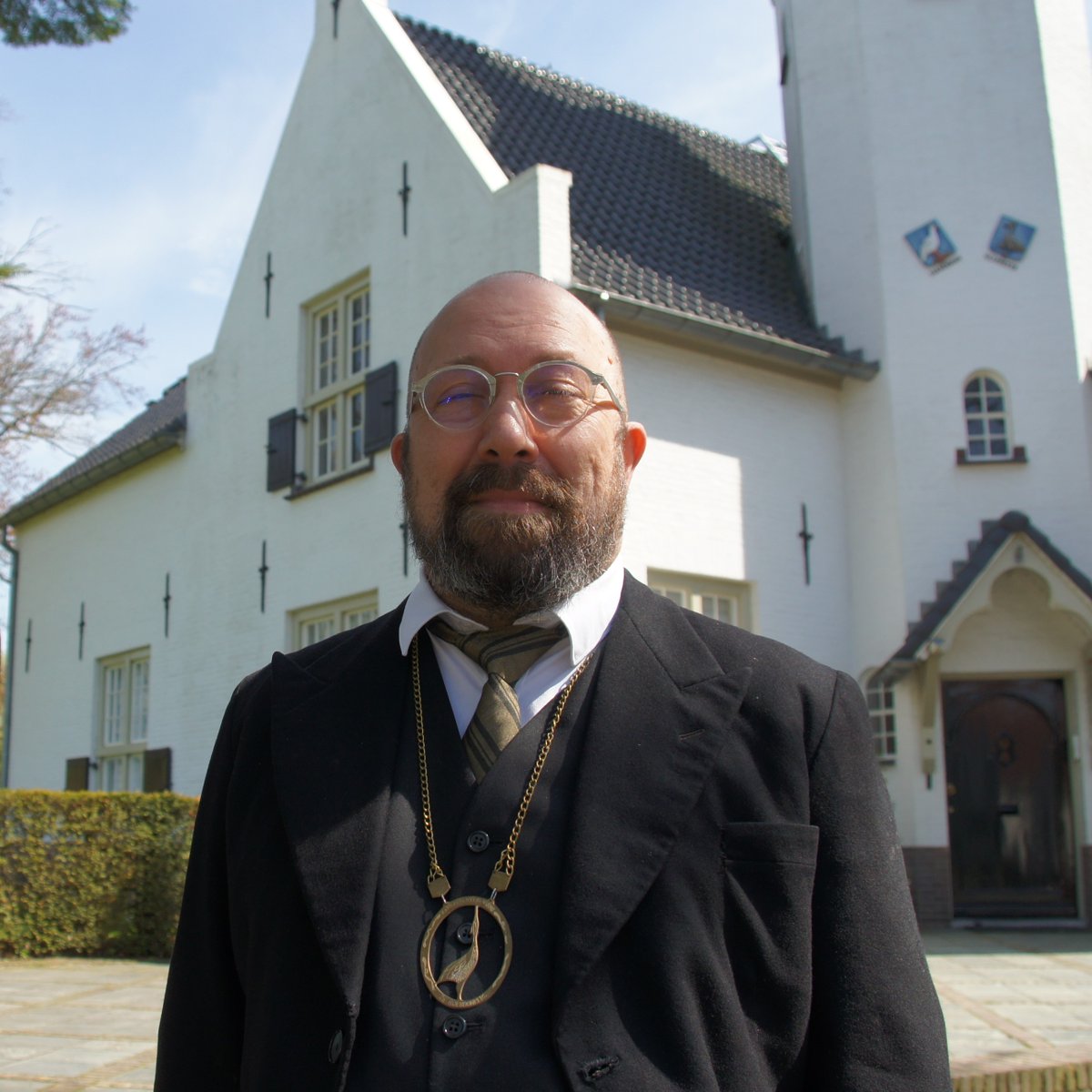 A3Compen's tweet image. "De Börger" deelt oorkondes uit aan mensen die het dubbel en dik verdienen! Ken jij nu ook iemand die aandacht verdient? Die in het zonnetje gezet mag worden? Iemand die écht gewaardeerd wordt? Stuur dan een mailtje naar: info@a3compen.nl 
(Niet duur, maar onbetaalbaar!)