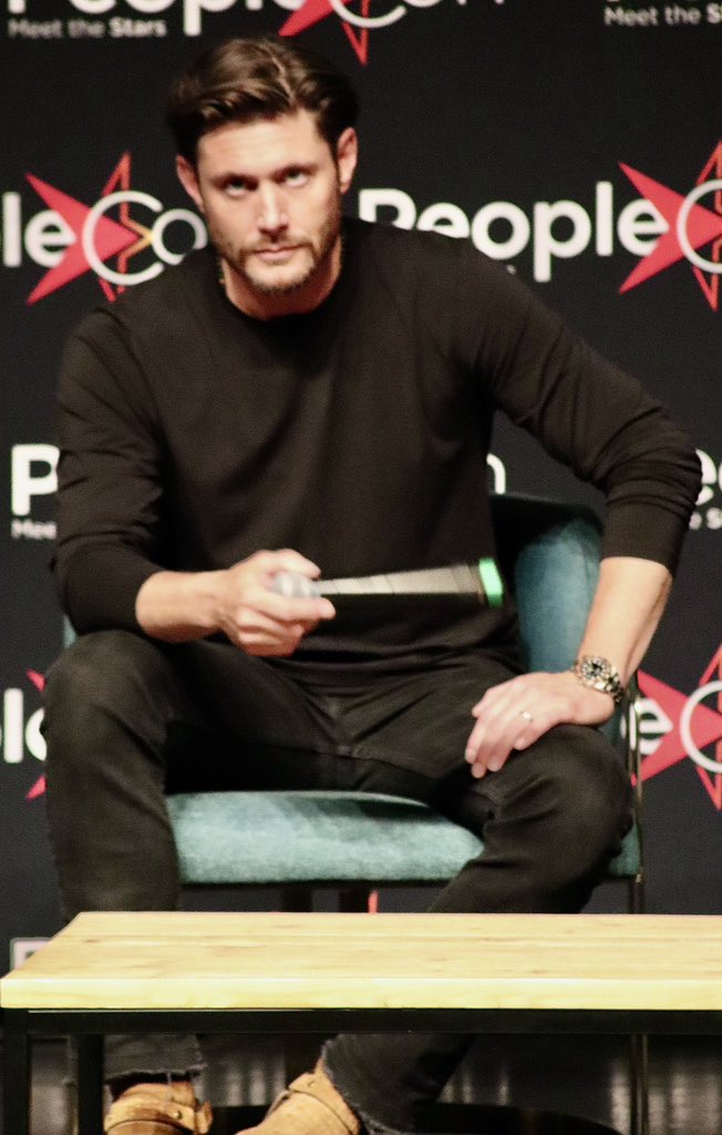 Julie_Fleming's tweet image. Jensen’s panel yesterday 

#spnfamily #dlc6