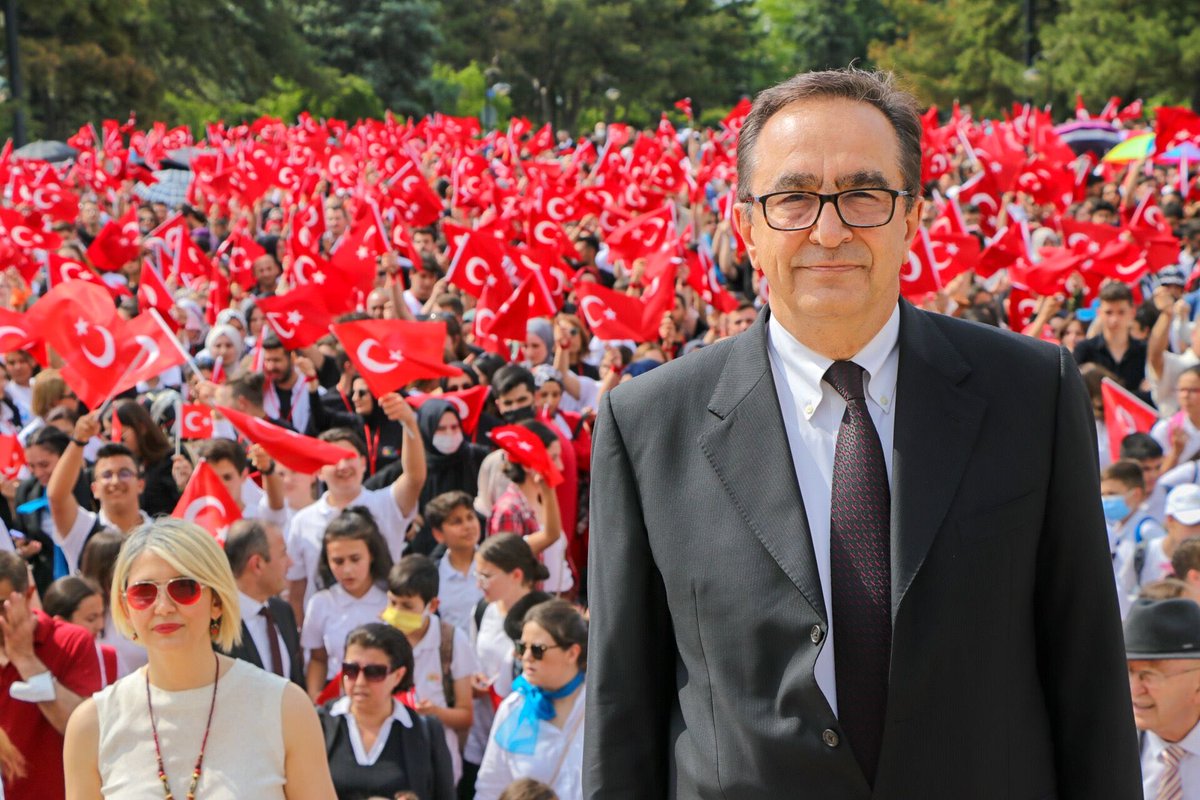 Biz NORMALLEŞMEYECEĞİZ ‼️
MK. Atatürk ve Arkadaşlarının KURTULUŞ SAVAŞI
sonrasında kurdukları
çağdaş, laik ve ulus devlet olan
100 yıllık Türk Cumhuriyetini 
Kuruluş raylarından çıkaran ,
Her alanda KARŞI DEVRİMCİLİĞİ uygulayan,
işgale sessiz kalanlara karşı da MÜCADELE EDECEĞİZ