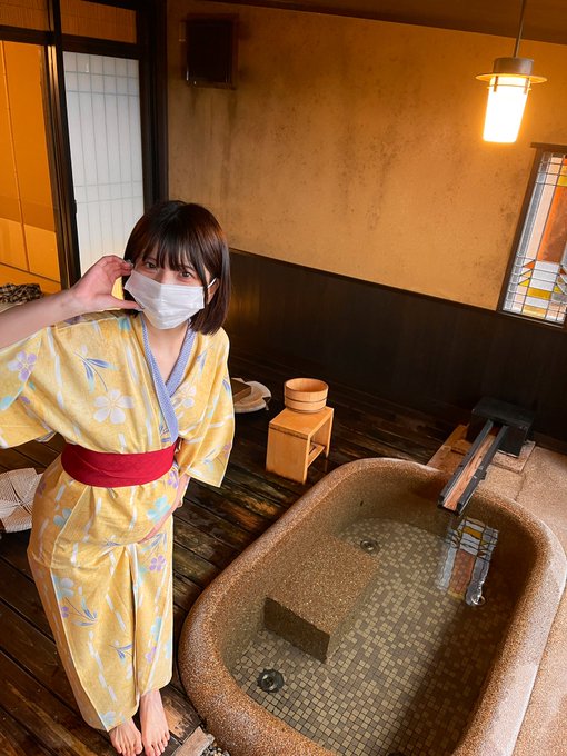 温泉女子会♨️ https://t.co/0IBA8GELNq<a href="/tag/pr"class="tags"><span>#pr</span></a><a href="/tag/faceswitch"class="tags"><span>#faceswitch</span></a>