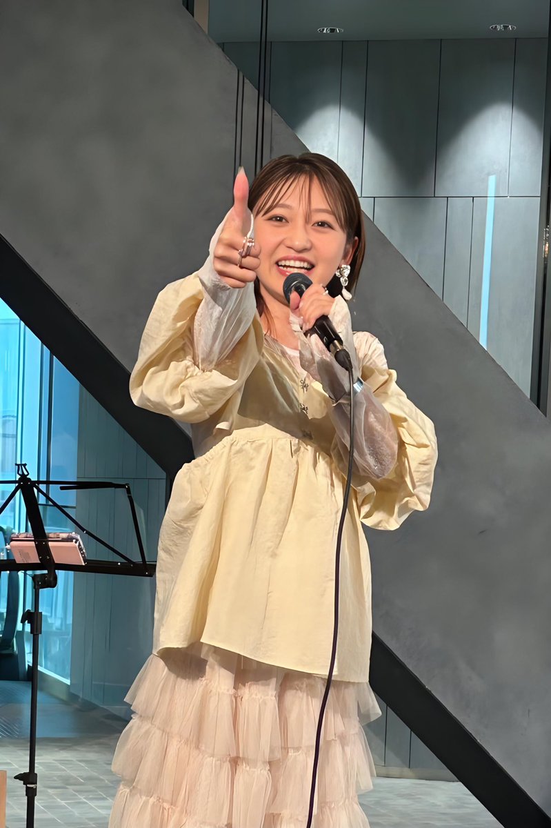 TAKAHIRO630826's tweet photo. THEATER MILANO-ZA
entertainment live vol.1
〖武田レイナ〗
3曲とも本当に良かった🥺ྀི
KAGAYAKE、指さしてくれたような気がする🥰
いつもありがとう❣️れいなりん💚
#武田レイナ #consado #歌姫
#THEATERMILANOZa
#EntertainmentLive https://t.co/fNtsFocMHU