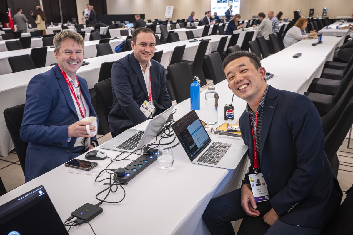 ABDunn's tweet photo. @FlightGlobal The Airline Business team has assembled in Dubai for the #IATAAGM @alfredinflight @lewisharperr https://t.co/UVU0dYDk83