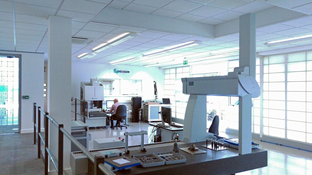 dsp_interiors's tweet photo. Check out our exciting project for #digitalsolutions experts, @HexagonMI, @SilverstonePark!
Works included the construction of a new #precision #inspectionworkshop, #meetingrooms, #commonareas and a sleek #customerlounge.
Read more at: https://t.co/68Y99lhKPN https://t.co/2YwfG0UGDW