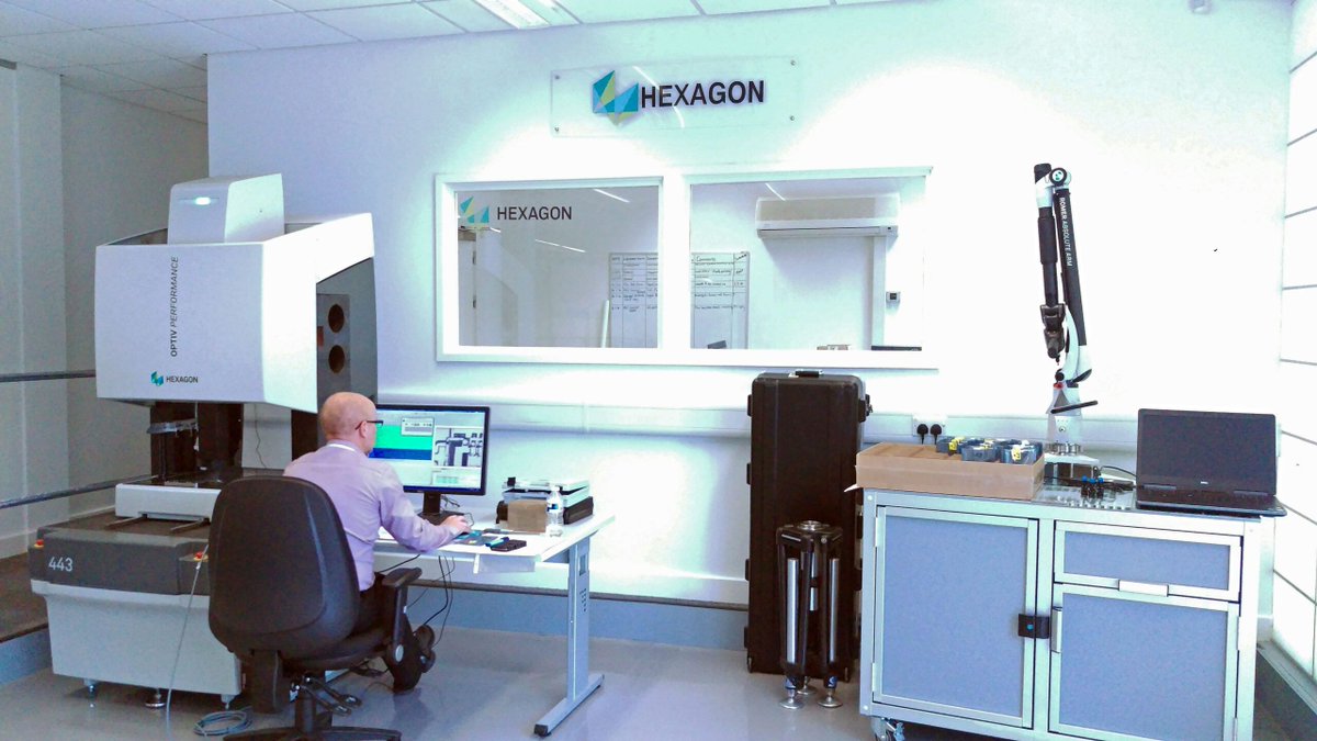 dsp_interiors's tweet photo. Check out our exciting project for #digitalsolutions experts, @HexagonMI, @SilverstonePark!
Works included the construction of a new #precision #inspectionworkshop, #meetingrooms, #commonareas and a sleek #customerlounge.
Read more at: https://t.co/68Y99lhKPN https://t.co/2YwfG0UGDW