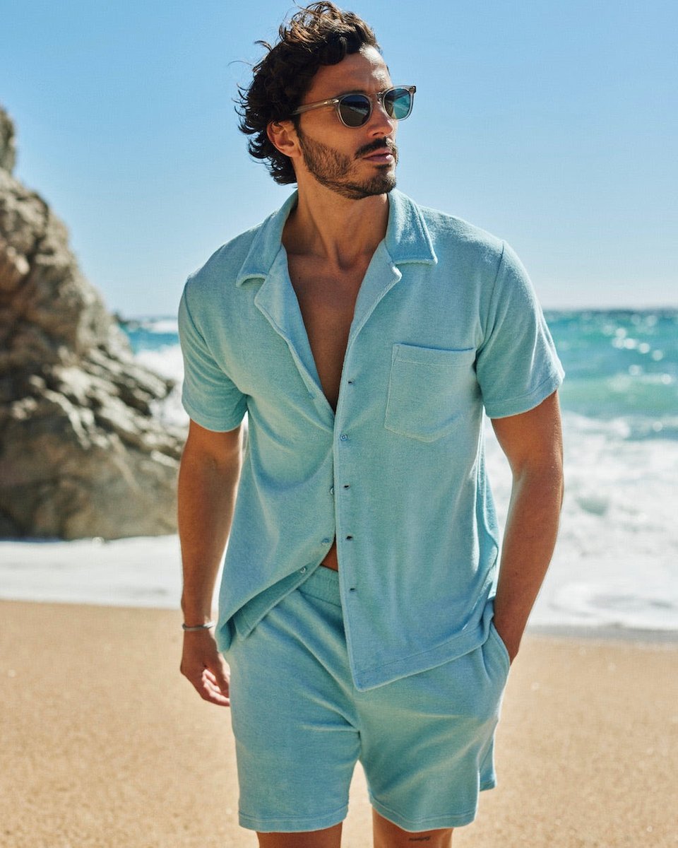 5style's tweet photo. Eco-conscious and artisan vacation wear.

Discover The Resort Co: https://t.co/6m9Q8QLlaN

#5STYLE #TheResortCo #minimal #fashion https://t.co/YOKLSIXEMF