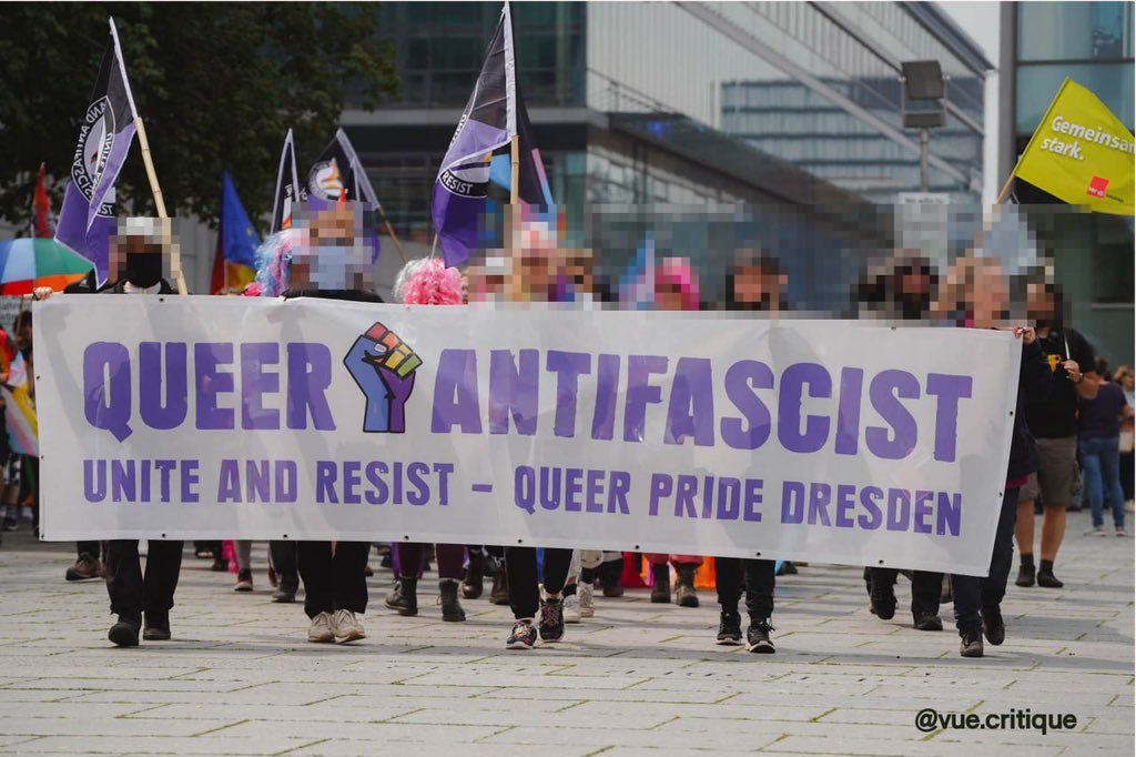 Der Plan der Faschos, den CSD zu stören, endete im Polizeikessel und am Nachmittag im betreutem Demonstrieren für sie. Die #Queerpride Dresden und Antifaschist:innen sorgten dafür: Weltoffen, solidarisch und barrierefrei braucht eine stabile Mehrheit links der Mitte.
#queer