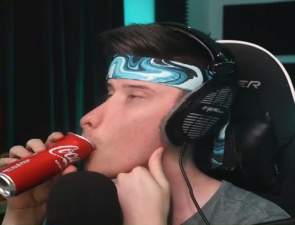 Out of Context Trackmania tweet media