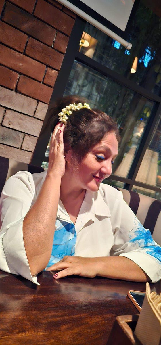 sanchcasm tweet media