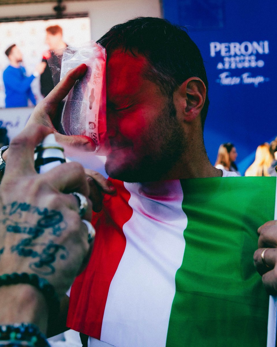 SeiNazioniRugby's tweet photo. Italiani

📸 Theo McInnes

#GuinnessM6N #FestadellaRepubblica