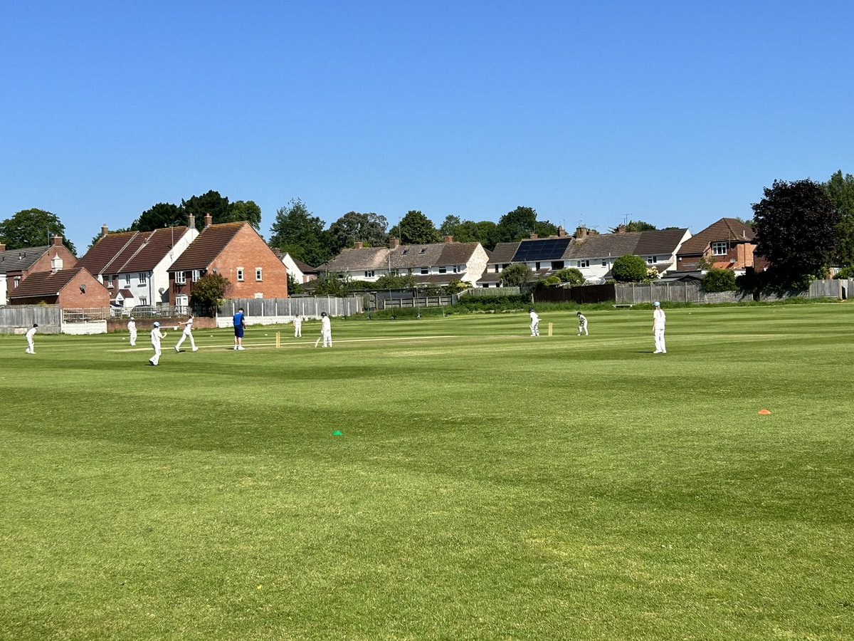 Lovely morning watching 2 HDW sponsored teams, <a href="/YeovilCricket/">Yeovil Cricket Club</a> &amp; <a href="/Ilminstercc/">IlminsterCC</a> play u11’s cricket.