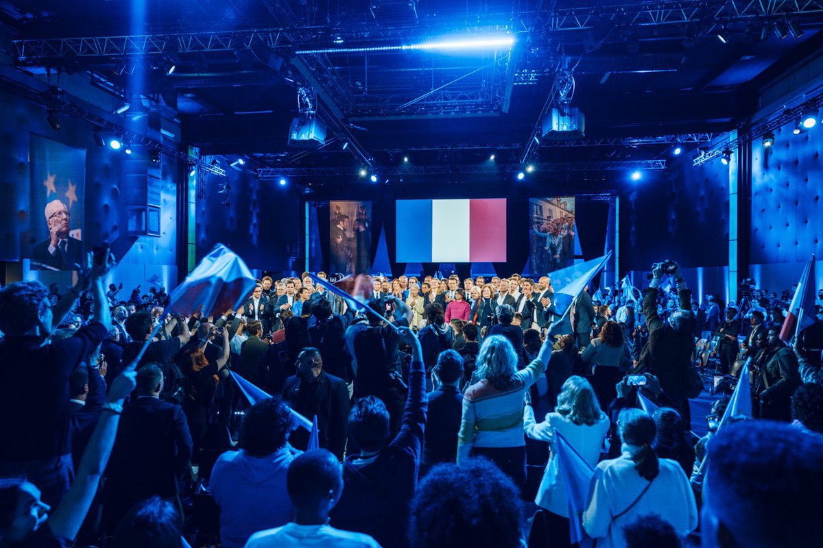 Quelle énergie extraordinaire hier à Aubervilliers 🔥

Il nous reste une semaine pour convaincre et faire gagner l’Europe avec <a href="/ValerieHayer/">Valérie Hayer</a> et la liste @BesoindEurope 🇪🇺

Allons-y 🚀